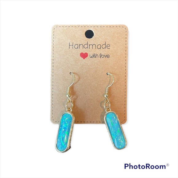 Handmade Iridescent Turquoise Dangle Earrings NEVER WORN - Picture 2 of 3